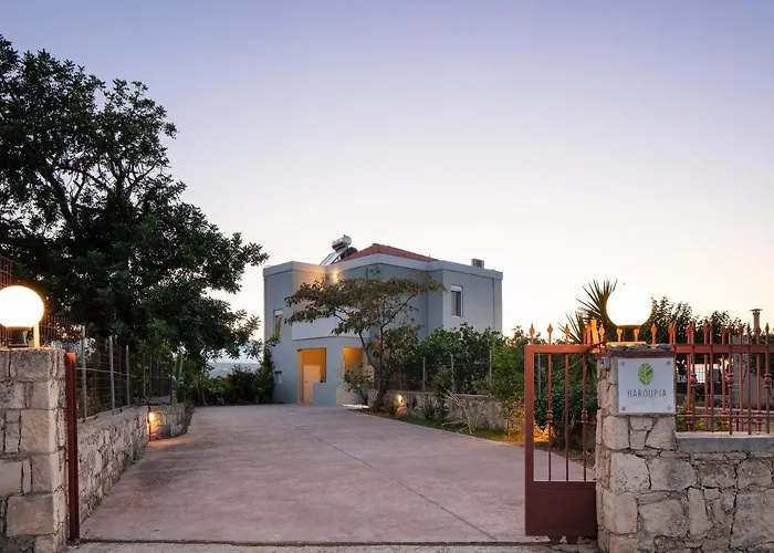 Haroupia Home